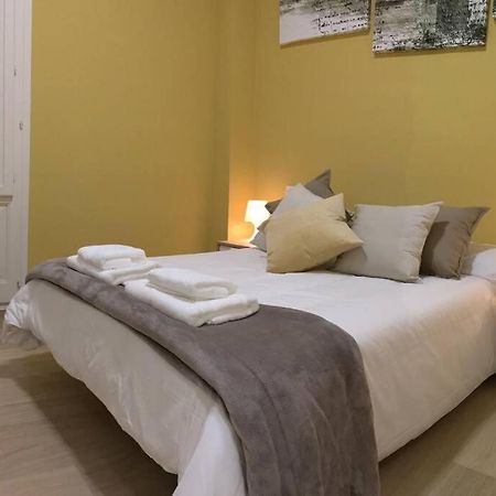 Cozy And Well Located Apartment In The Center Of Sevilla Buitenkant foto